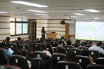 講師說明有關親子關係的建立