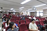 學員聆聽課程