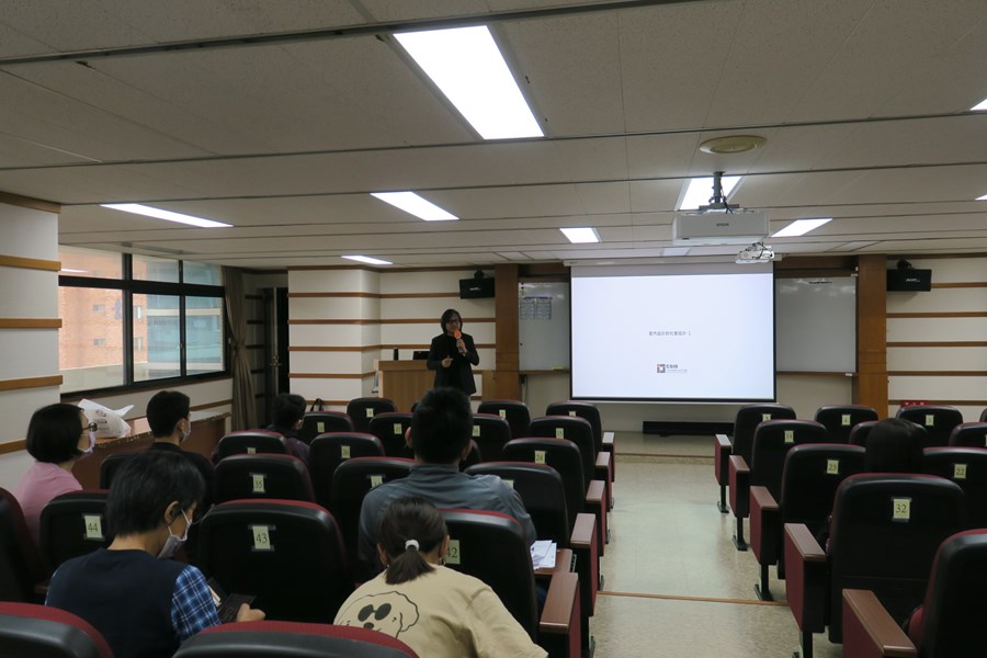 講座開場