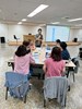 講座提問並與分組學員互動