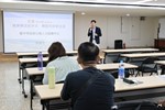 老師開場