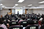 講師開場